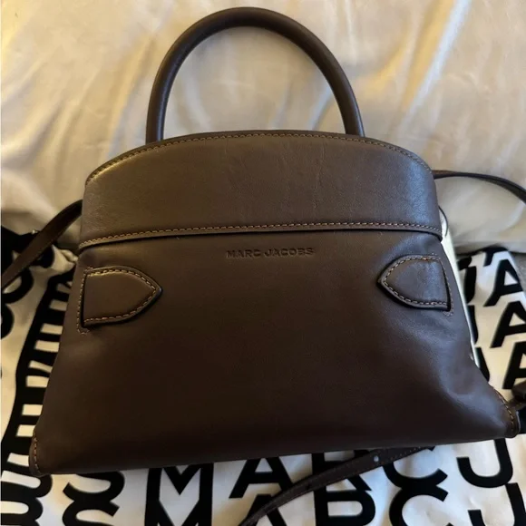 Marc Jacobs THE DAKOTA SMALL SATCHEL - Ganache - Picture 7 of 16